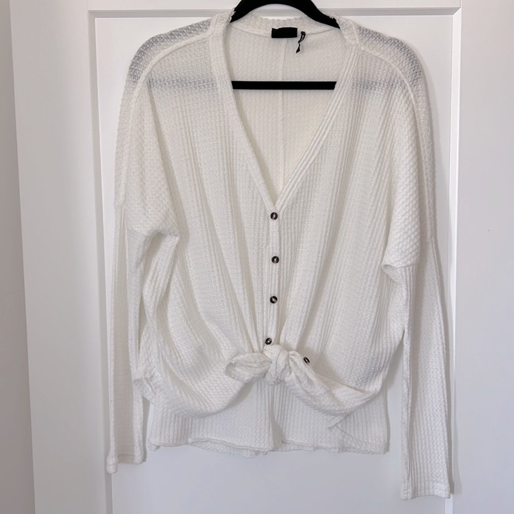 Out from Under (Urban Outfitters) Button Down Tie Front Sweater White M